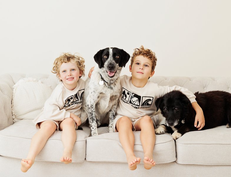 kids and dogs photo session near McLaren Vale